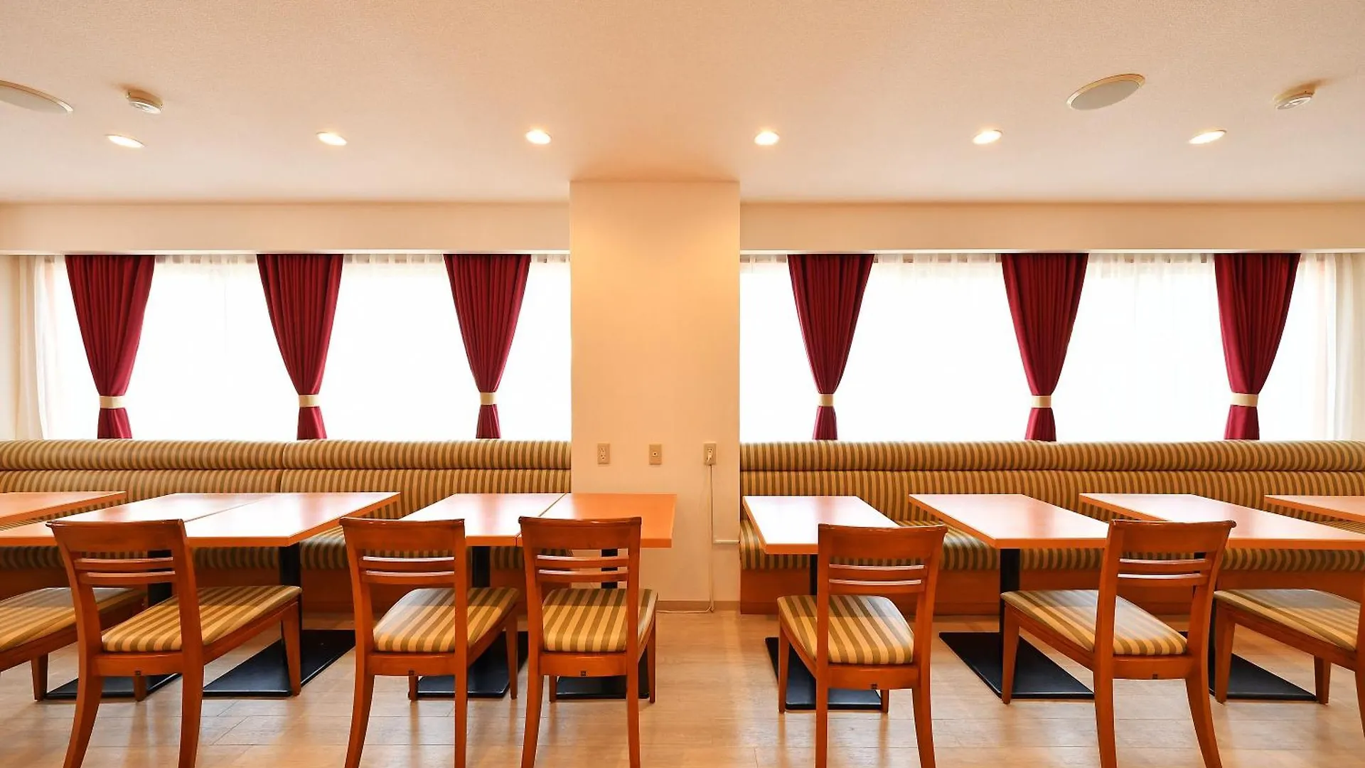 Smile Hotel 钏路 3*,  日本